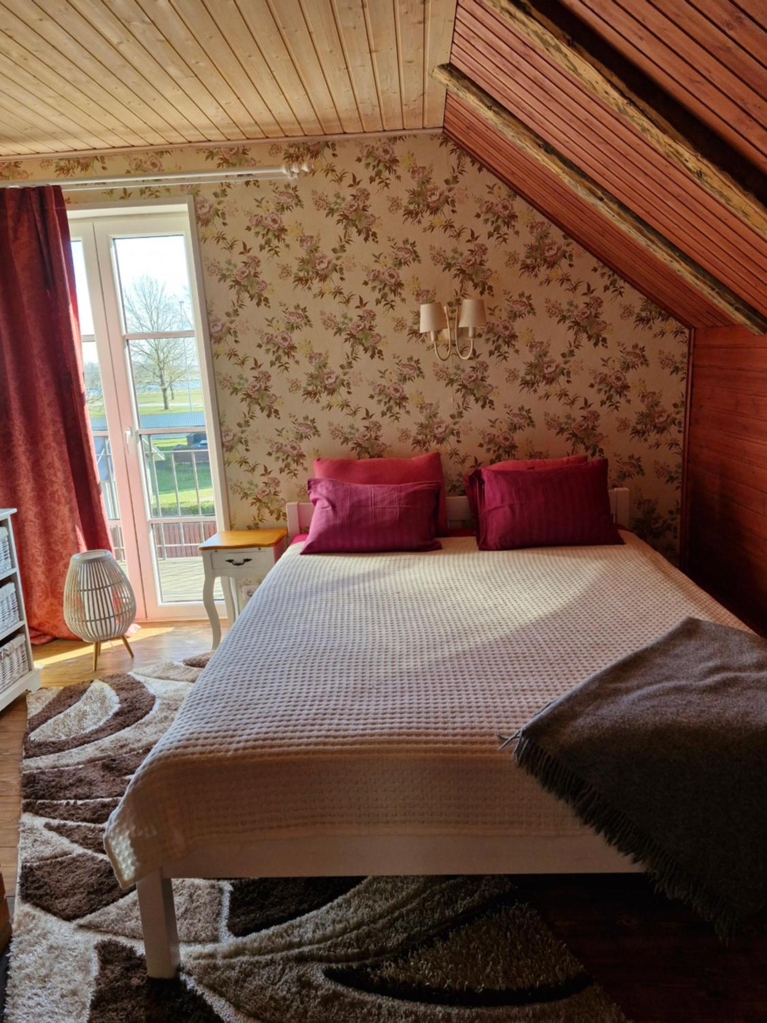 Suur-Sadama Apartment Kuressaare Luaran gambar