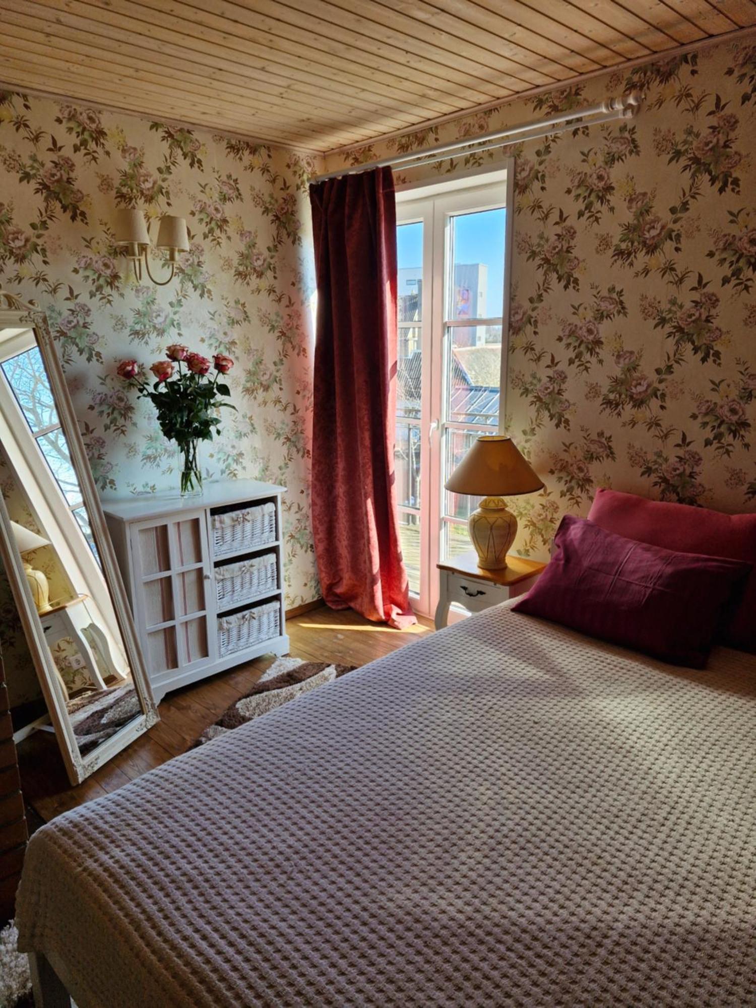 Suur-Sadama Apartment Kuressaare Luaran gambar